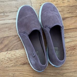 Soft purple/lilac slip on shoes